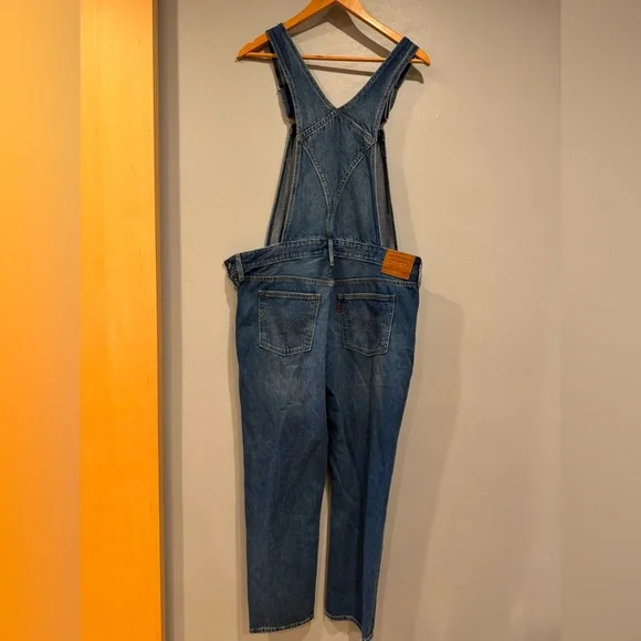 NWT Levi’s Premium Overalls NWT - Picture 3 of 9